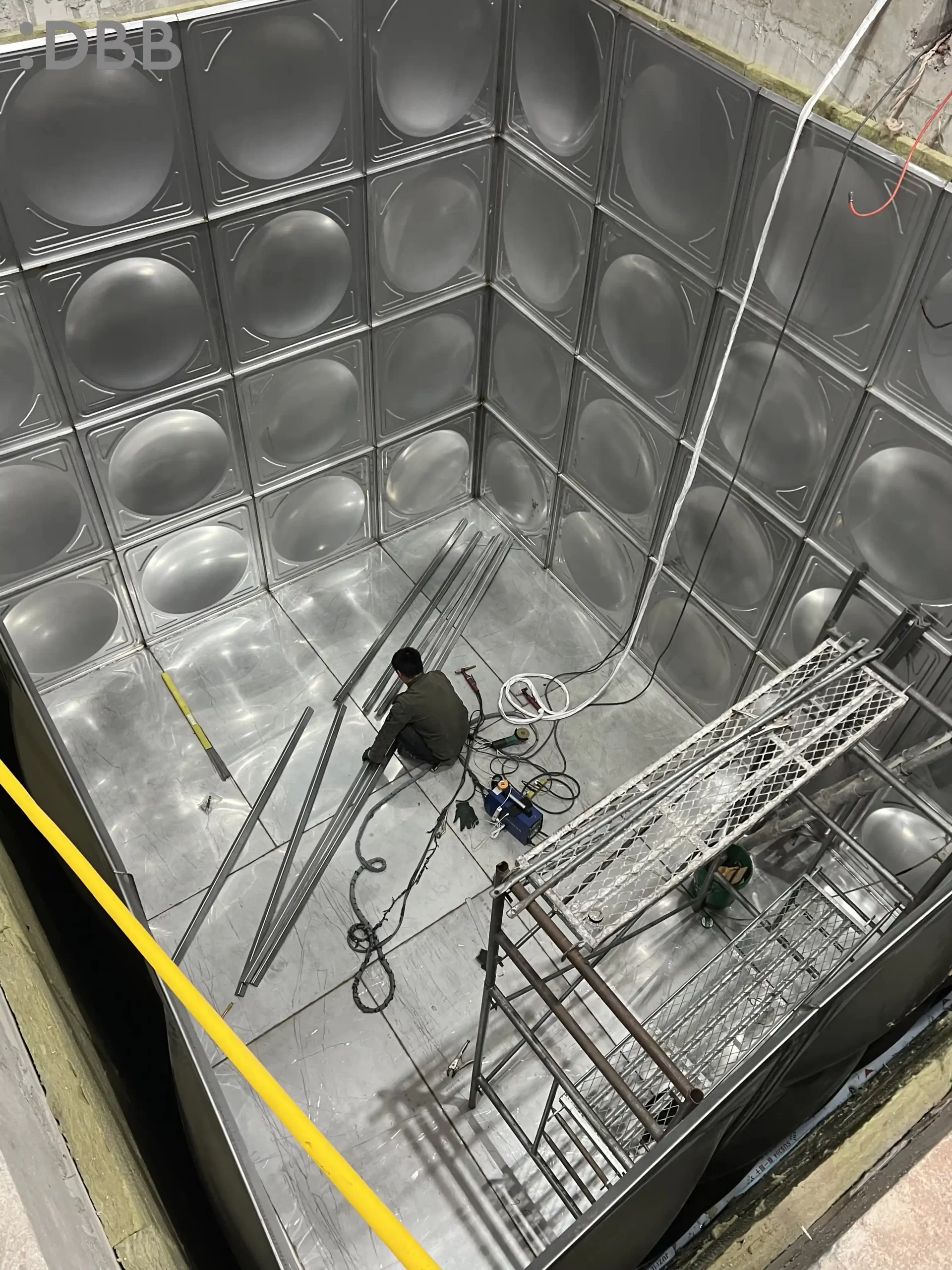 Construction of cooling system for DBB 5 scaled
